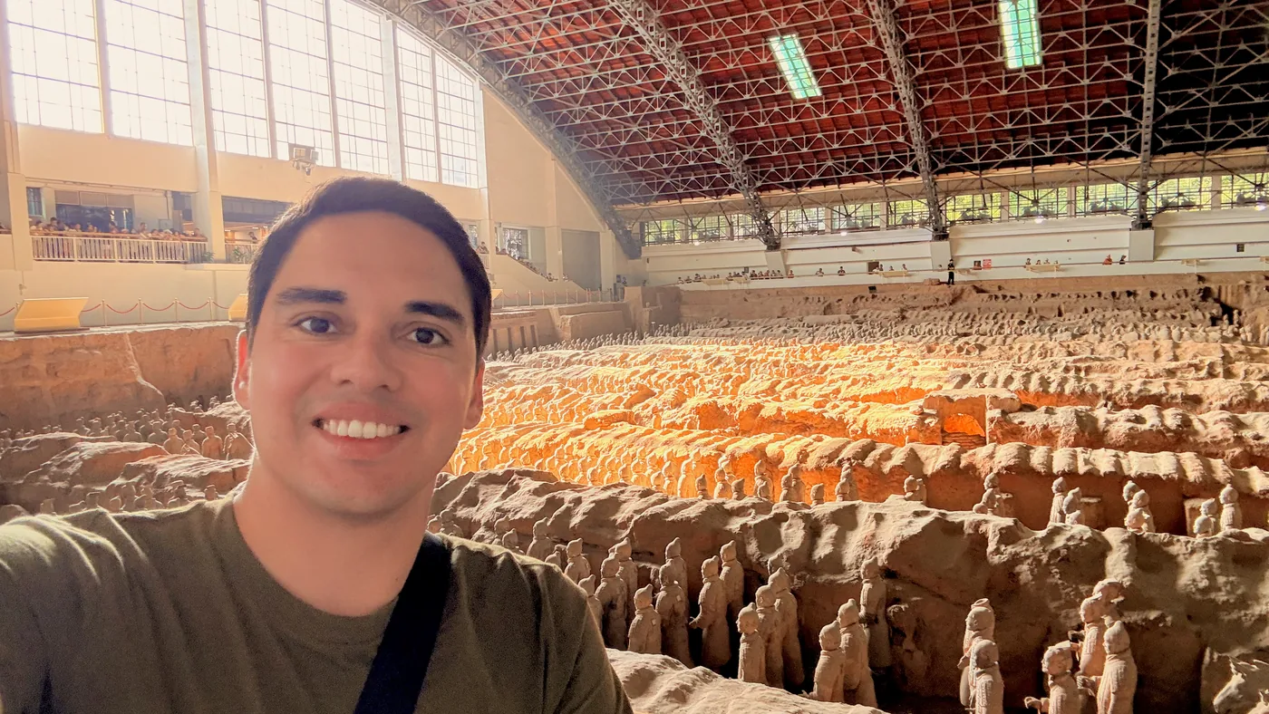 Diego no Exército de Terracota em Xi'an, China