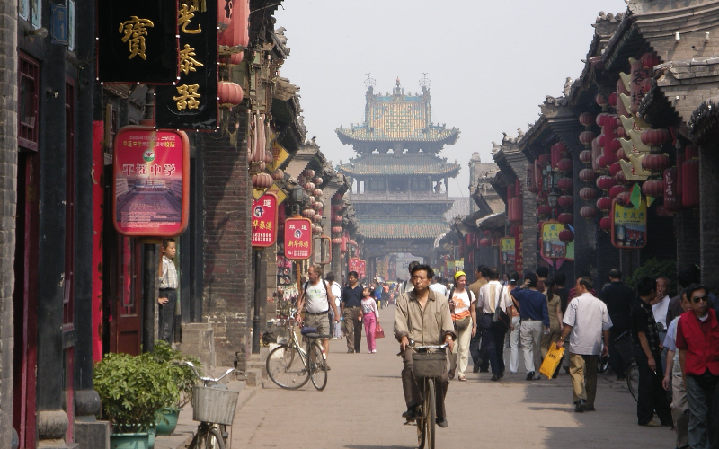 Centro histórico de Pingyao Ancient City com ruas de pedra e arquitetura da dinastia Qing em Shanxi