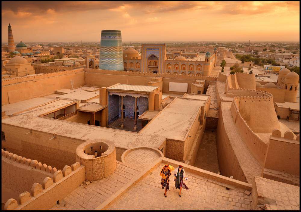 Kunya-Ark, a cidadela histórica dos khans dentro de Ichan Kala em Khiva, Uzbequistão